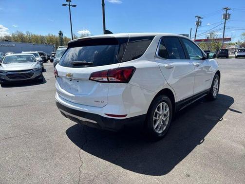 Summit White 2024 Chevrolet Equinox 1LT