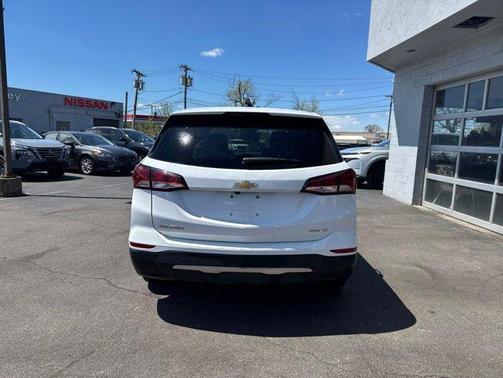 Summit White 2024 Chevrolet Equinox 1LT