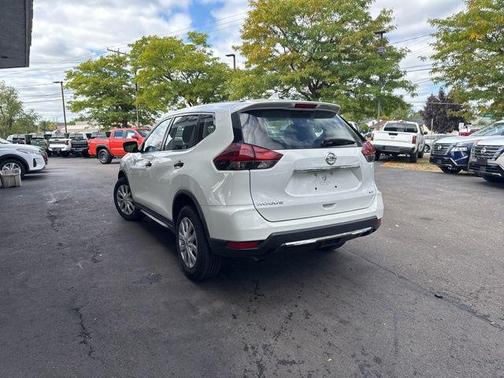 2020 Nissan Rogue S