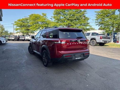 2022 Nissan Pathfinder SV 4WD
