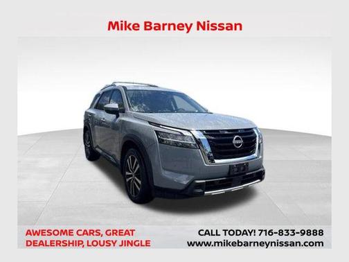 Boulder Gray Pearl 2024 Nissan Pathfinder Platinum 4WD