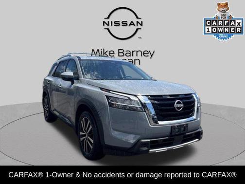 Boulder Gray Pearl 2024 Nissan Pathfinder Platinum 4WD