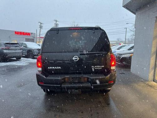 2015 Nissan Armada Platinum