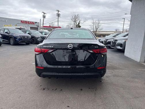 2023 Nissan Sentra SV