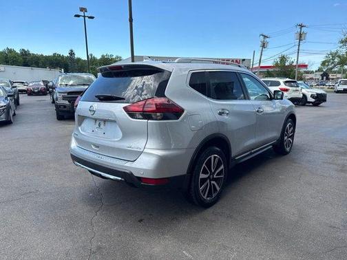 Brilliant Silver Metallic 2020 Nissan Rogue SL