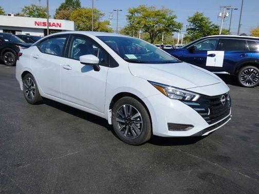 2025 Nissan Versa 1.6 SV