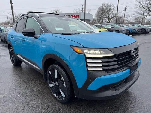 2026 Nissan Kicks SR