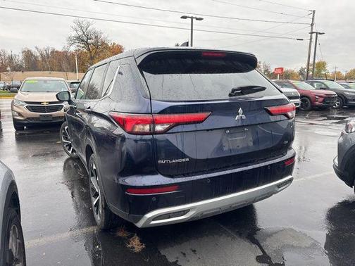 2024 Mitsubishi Outlander 