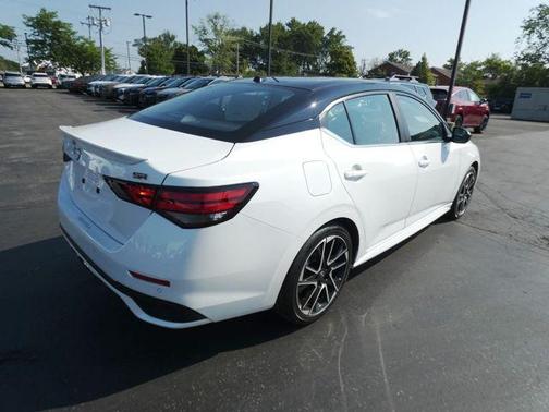 2025 Nissan Sentra SR