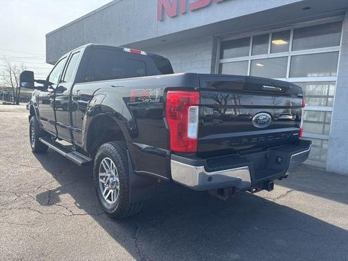 Shadow Black 2017 Ford F-250 Lariat