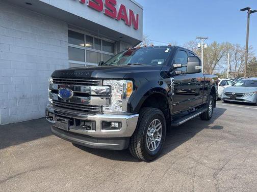 Shadow Black 2017 Ford F-250 Lariat