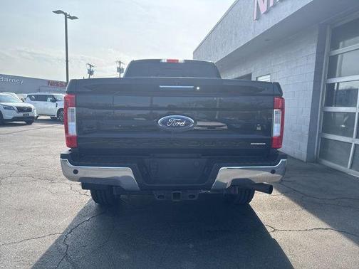 Shadow Black 2017 Ford F-250 Lariat