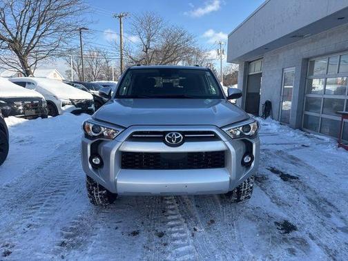 2024 Toyota 4Runner SR5