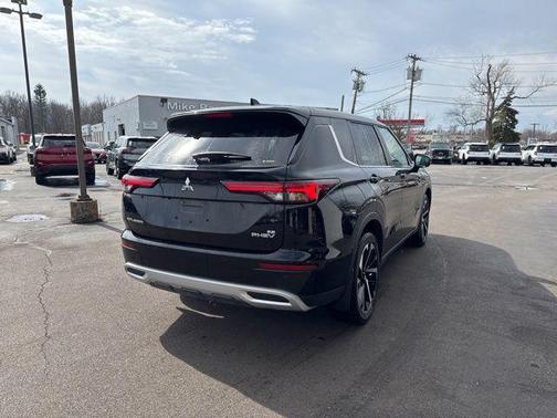 2025 Mitsubishi Outlander PHEV SE S-AWC