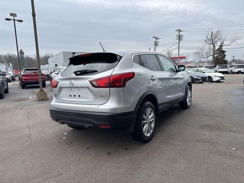 2018 Nissan Rogue Sport S
