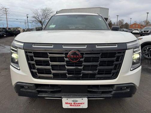 2025 Nissan Armada PRO-4X 4WD