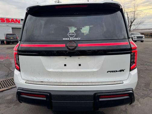 2025 Nissan Armada PRO-4X 4WD