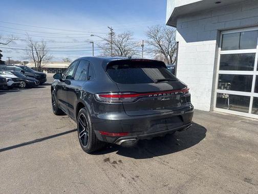 2021 Porsche Macan Macan S
