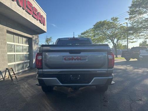Sterling Metallic 2024 GMC Canyon Elevation