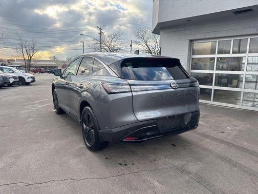 2025 Nissan Murano SV