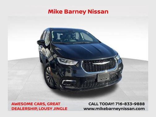 2024 Chrysler Pacifica Hybrid Select