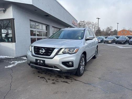 2020 Nissan Pathfinder SV 4WD