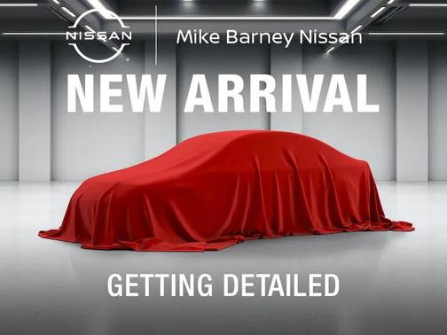 Super Black 2025 Nissan Pathfinder SL 4WD