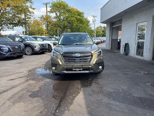 2022 Subaru Forester Premium