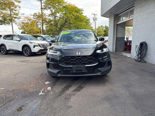 2023 Honda HR-V LX