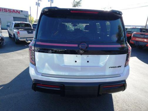 2025 Nissan Armada PRO-4X 4WD