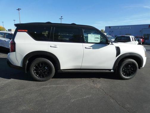 2025 Nissan Armada PRO-4X 4WD