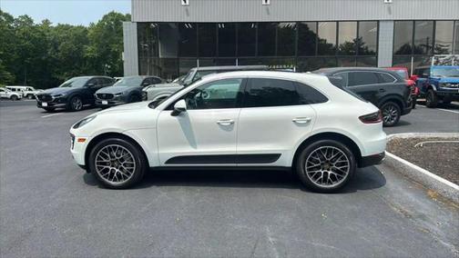 2015 Porsche Macan S