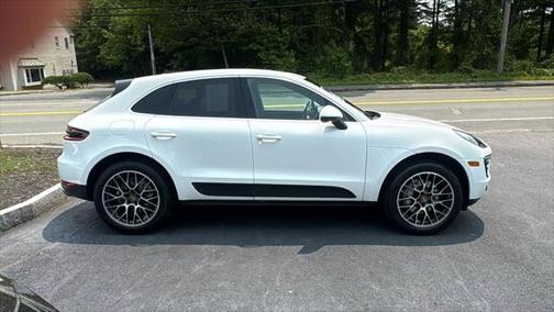 2015 Porsche Macan S