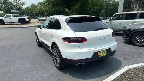2015 Porsche Macan S