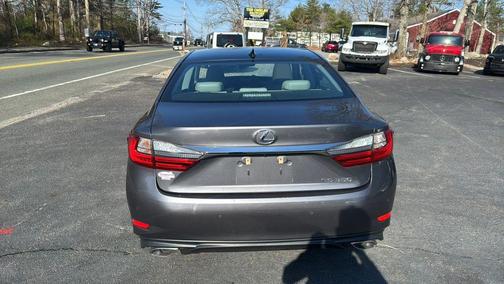 2018 Lexus ES 350 Base