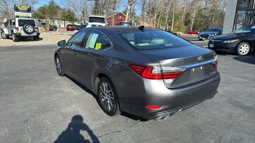 2018 Lexus ES 350 Base