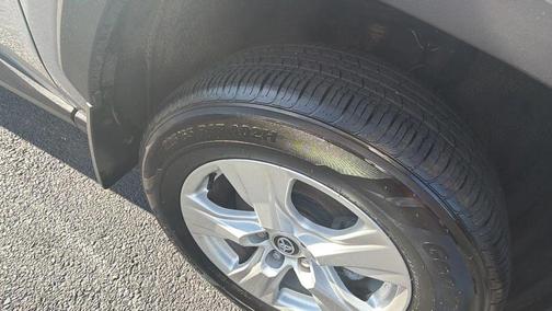 Silver Sky Metallic 2021 Toyota RAV4 XLE