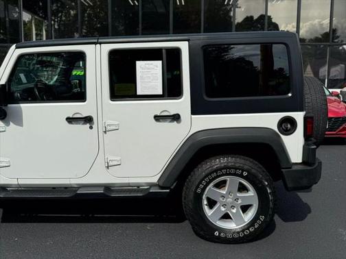 2016 Jeep Wrangler Unlimited Sport