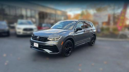 2022 Volkswagen Tiguan 2.0T SE R-Line Black 4MOTION