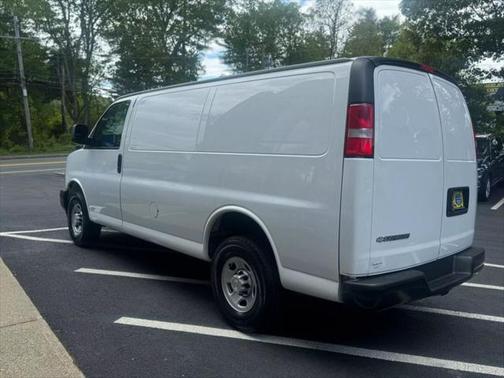 2020 Chevrolet Express 2500 RWD 2500 Regular Wheelbase WT