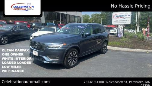 2022 Volvo XC90 T5 Momentum