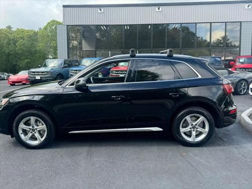 2023 Audi Q5 40 Premium