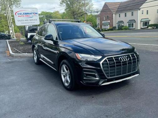 2023 Audi Q5 40 Premium