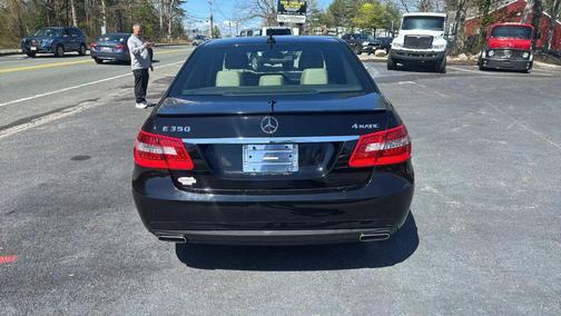2013 Mercedes-Benz E-Class E 350 4MATIC Sedan 4D