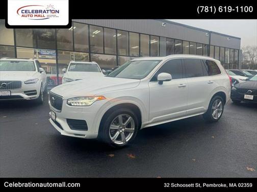 2021 Volvo XC90 T6 Momentum