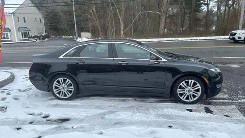 2013 Lincoln MKZ Base