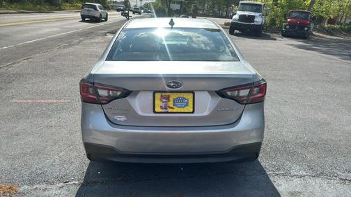 Ice Silver Metallic 2022 Subaru Legacy Premium