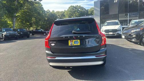 2022 Volvo XC90 T6 Inscription