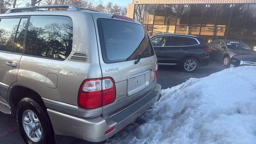 2000 Lexus LX 470 Base