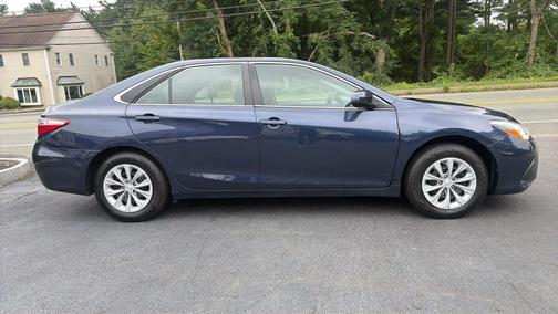 Parisian Night Pearl 2016 Toyota Camry LE